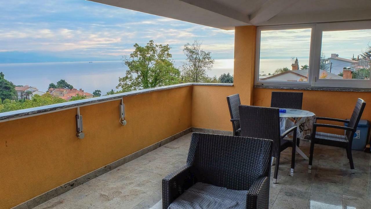 Apartment Elza Opatija Buitenkant foto